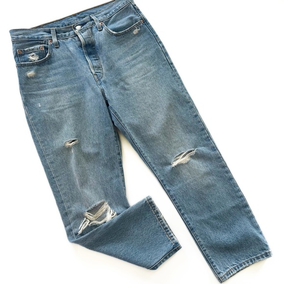 Levi’s 501 Cropped Jean Athens Break Womens Size 29 Button Fly High Rise - Picture 3 of 6